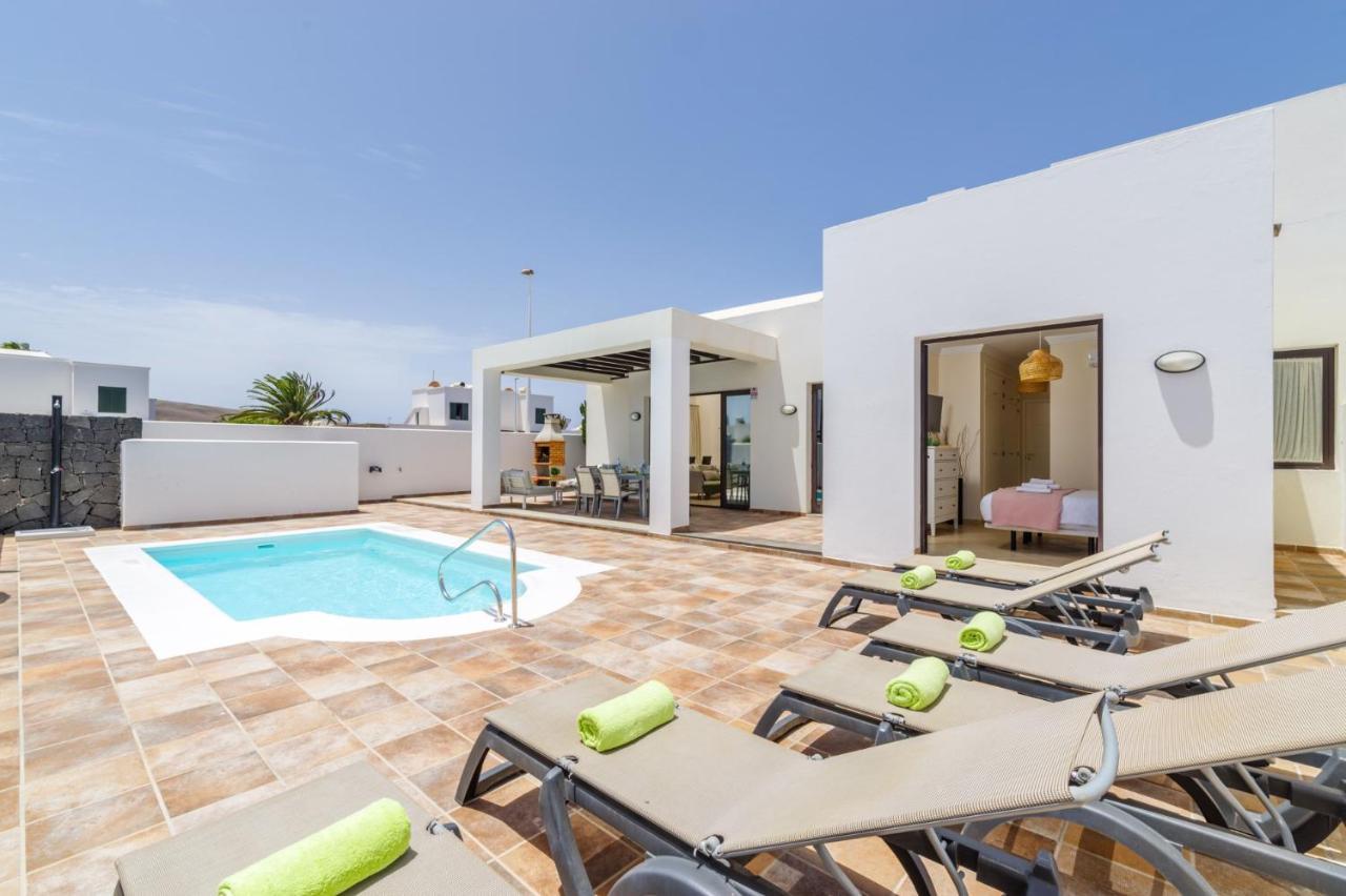 Almudena By * Playa Blanca (Lanzarote)