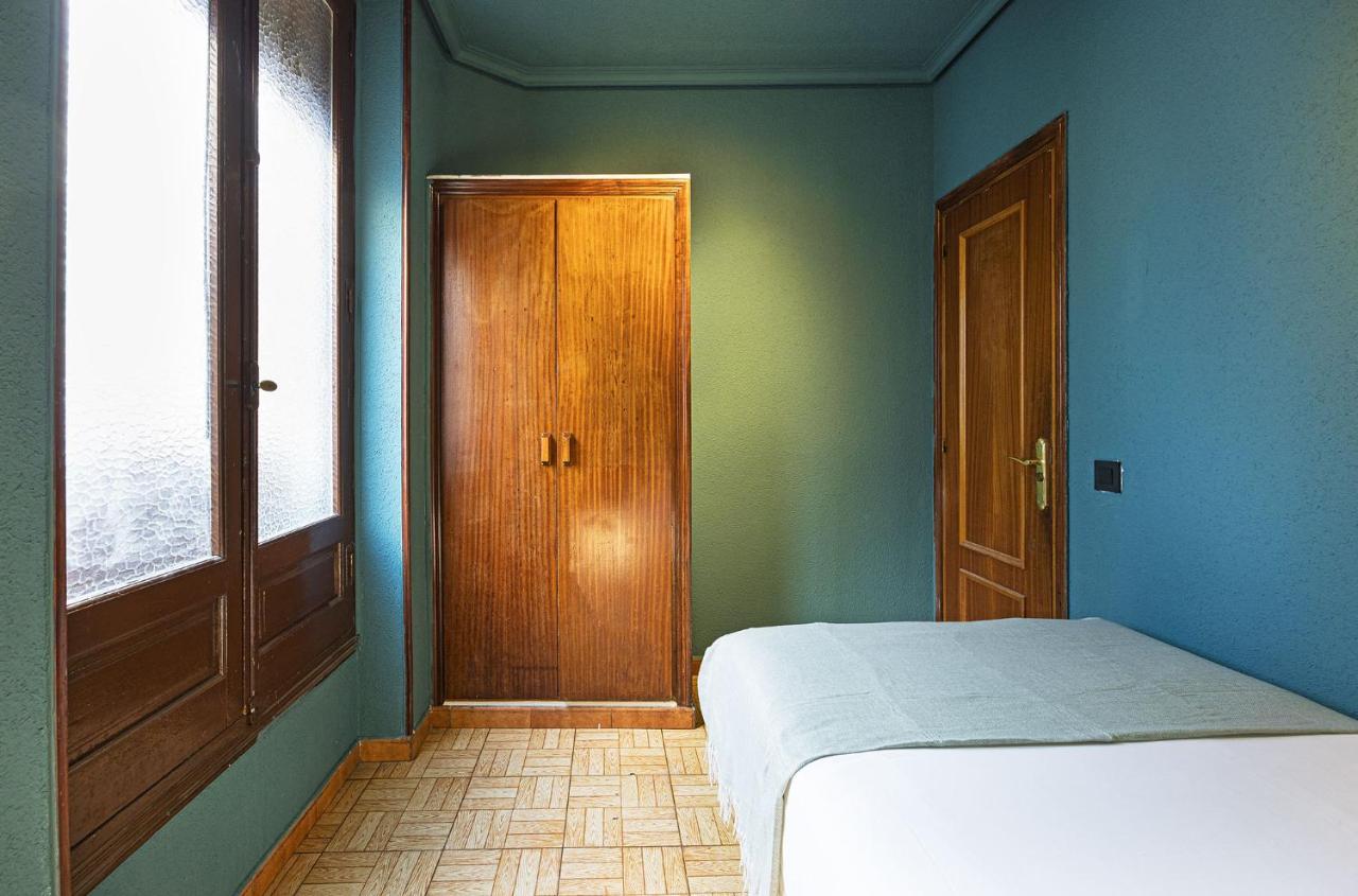 Hostel Ideal