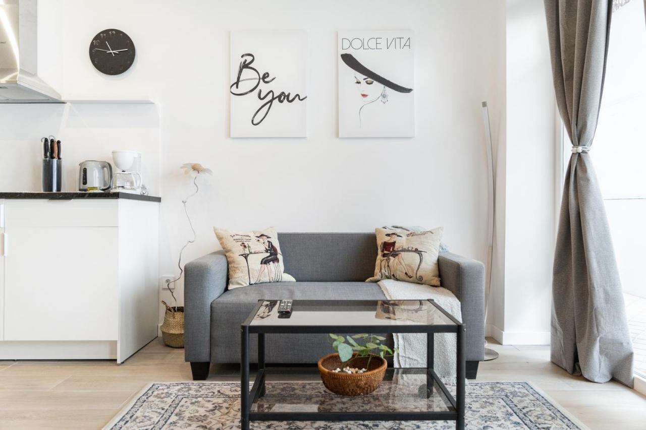 Dobohomes - Entrearroyos Apartamento Madrid