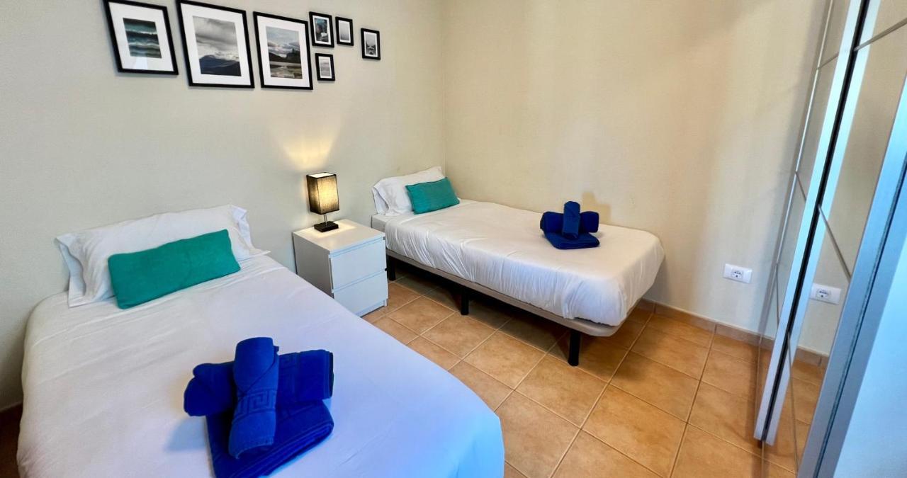 Holiday home Spacious House With Pool Views And Bbq, Eternal Summer Serenity *