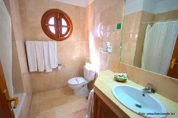 Klayman Olivina 3*