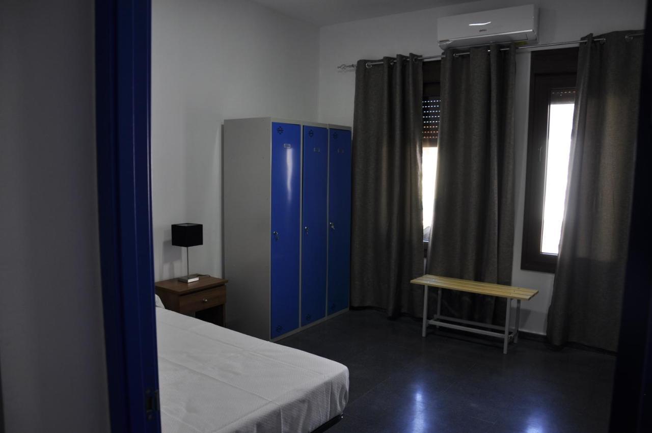 Cruceros Alqueva Hostal Cheles