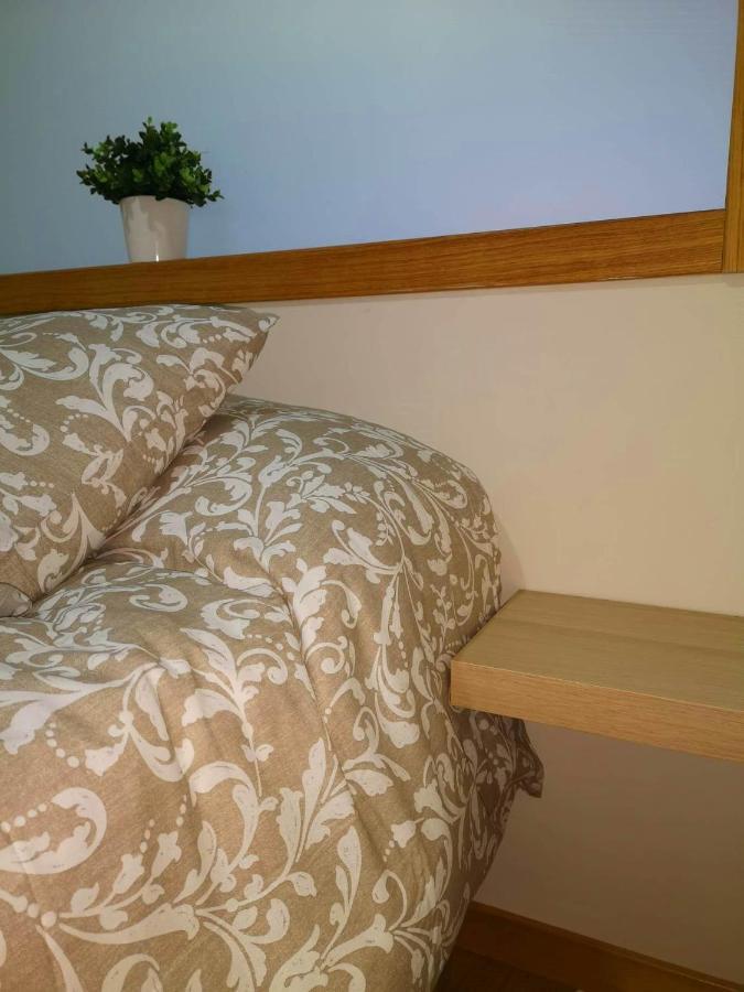 A Ii Apartment *