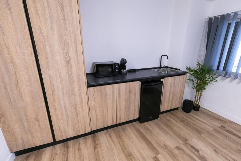 Apartamento Estudio-oficina Moderno, Centro De *