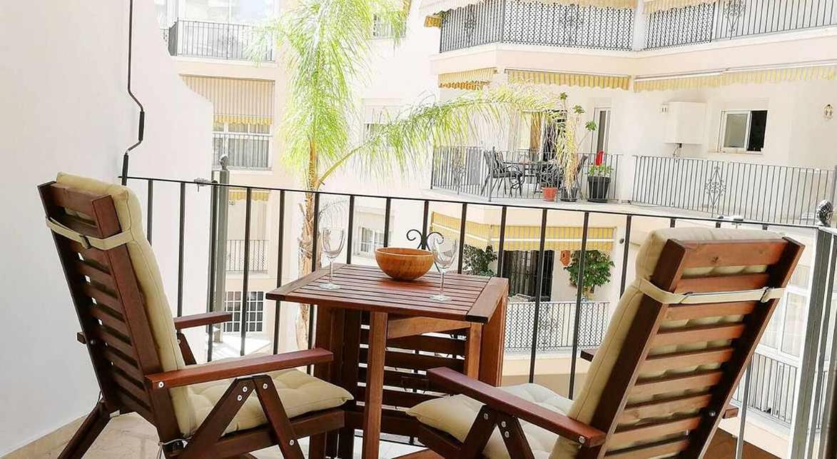 Apartamento Centro Playa By Houselogy Marbella