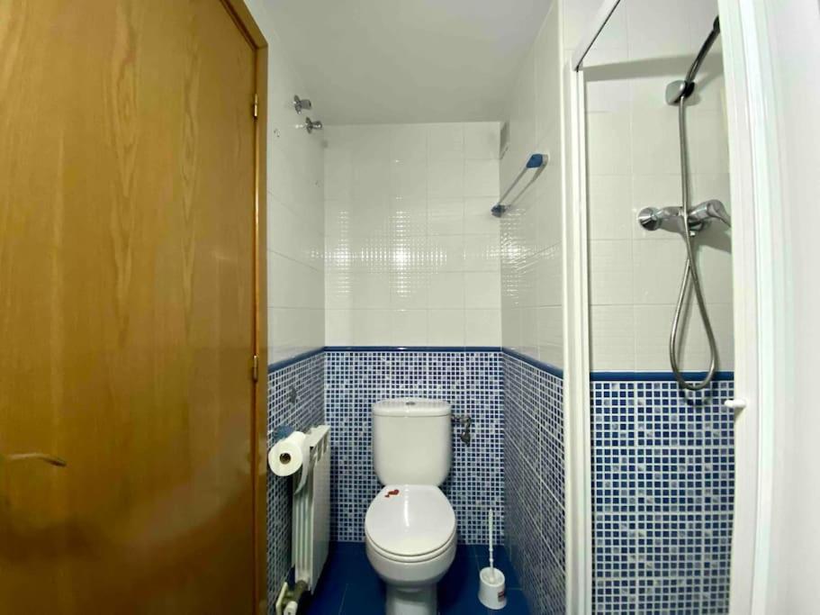 Big Family Parking And Noise Free Apartamento