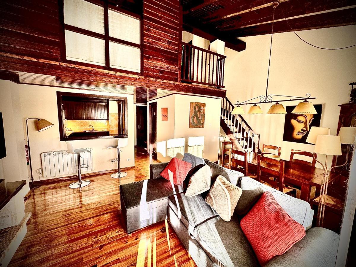 Atico Duplex A Pie De Pistas De Esqui La Molina (Girona)