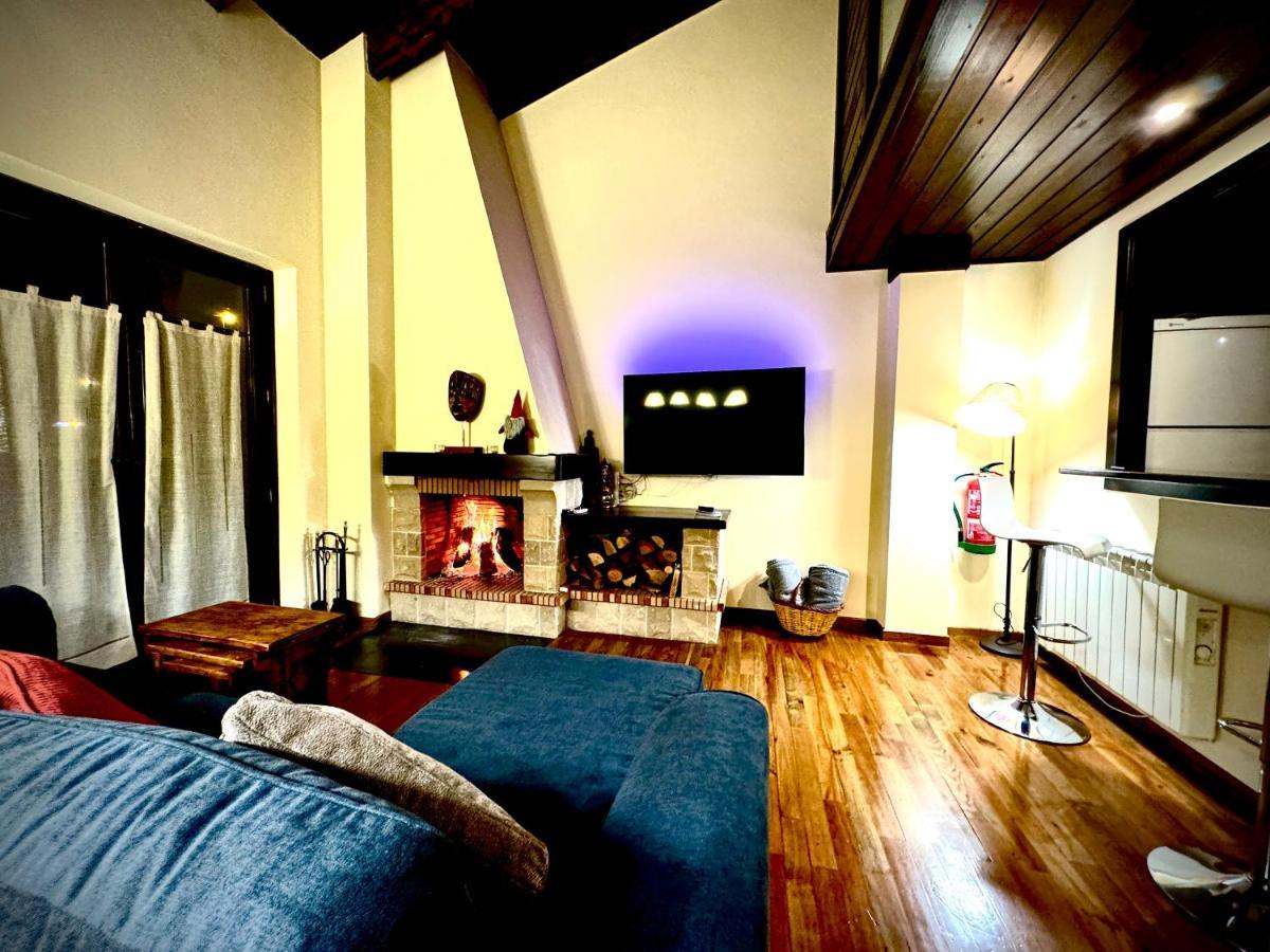 Atico Duplex A Pie De Pistas De Esqui Bed & Breakfast