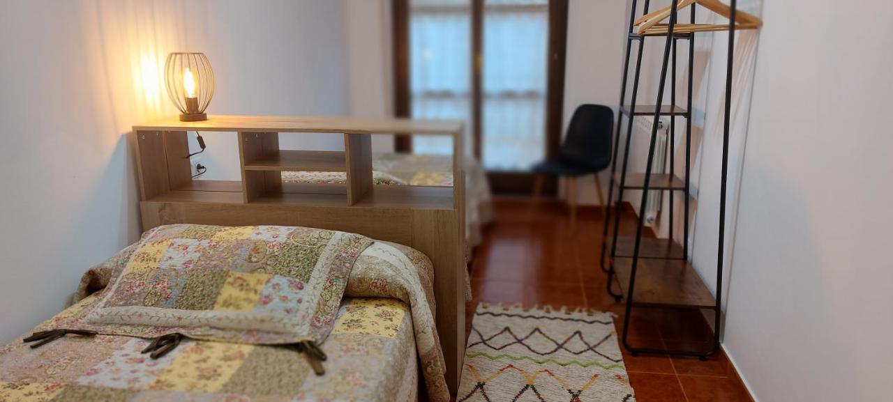 Apartamento Robles Turistico Vut Molinos de Duero
