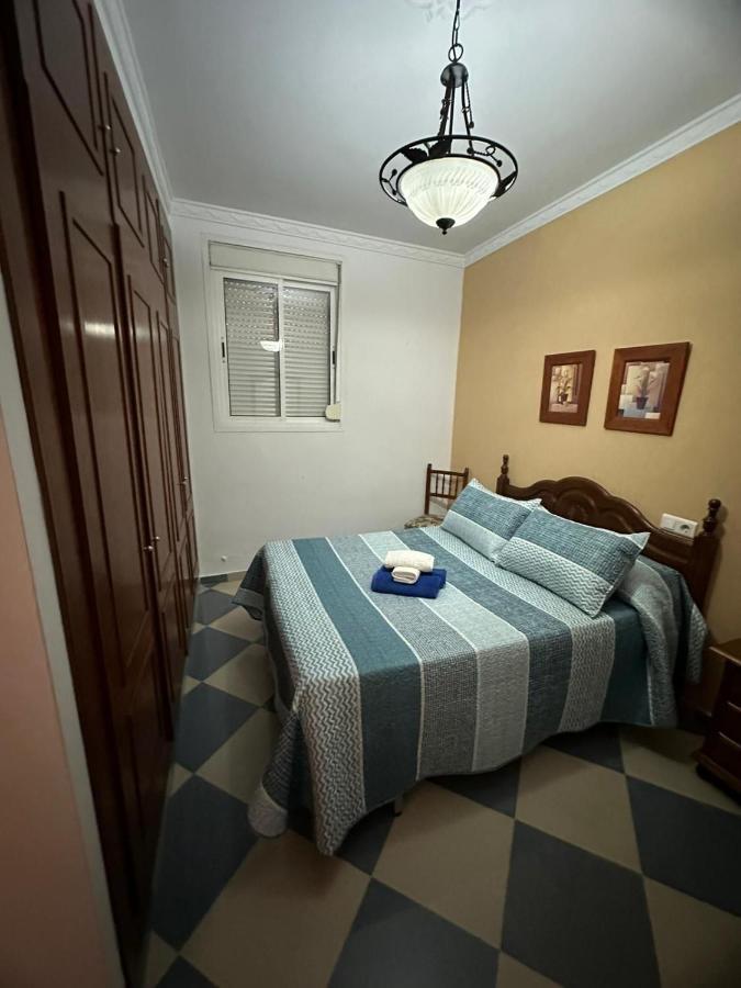 Reyes-sol Setenil *