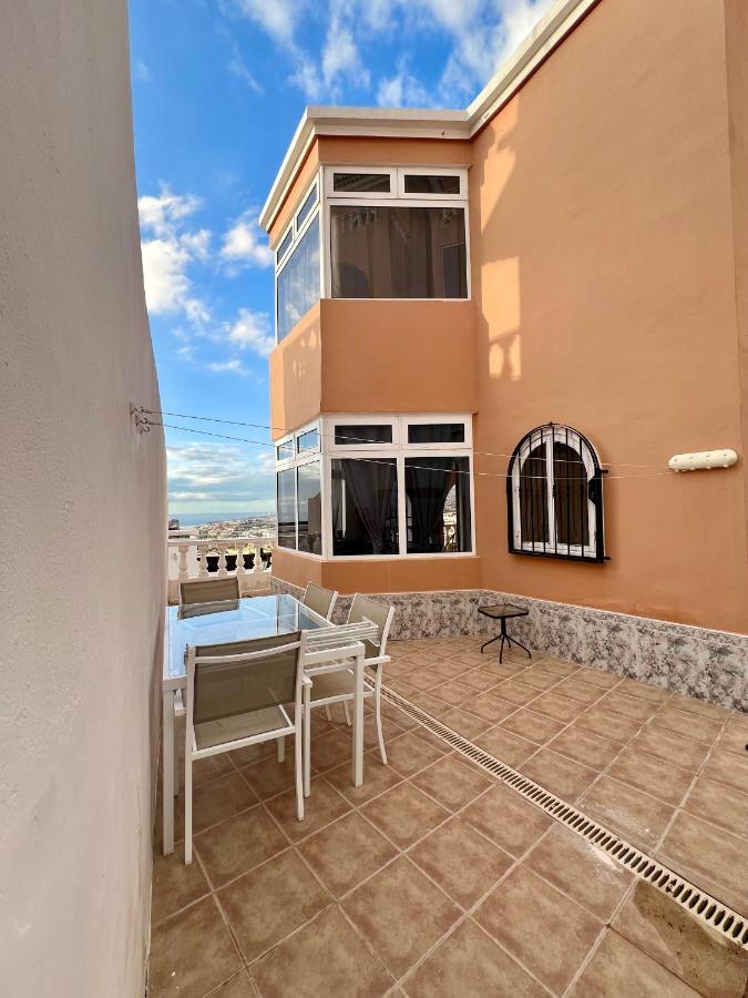 Ross Villa Costa Adeje (Tenerife)
