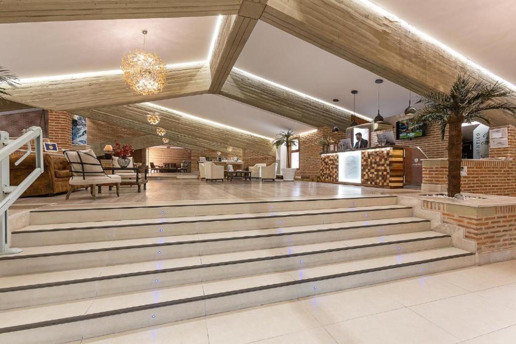 Hotel Restaurante El Montico Tordesillas