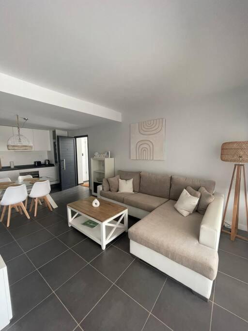 Paraiso Apartment *