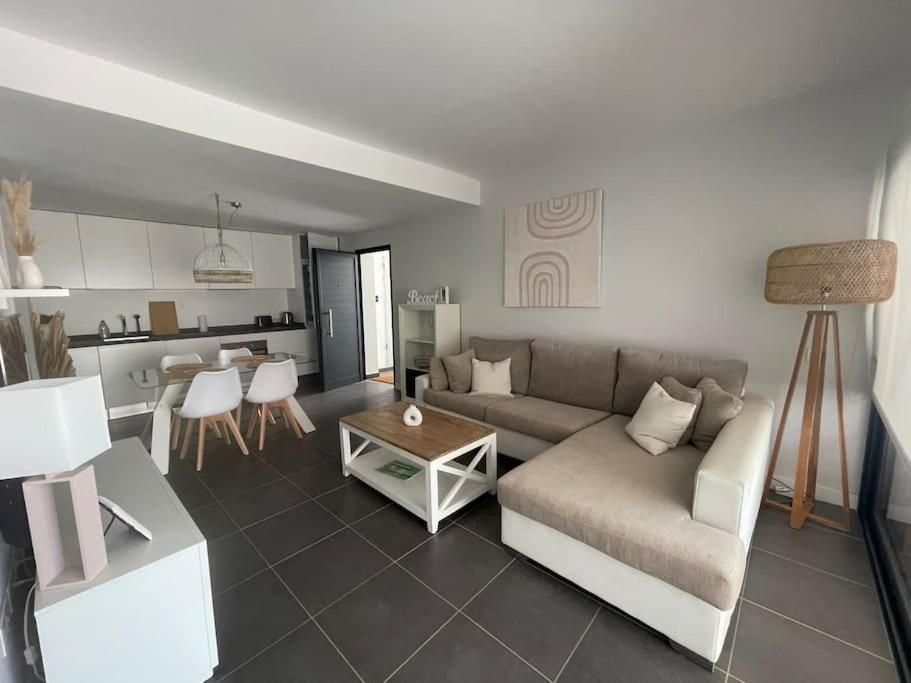Paraiso Apartment *