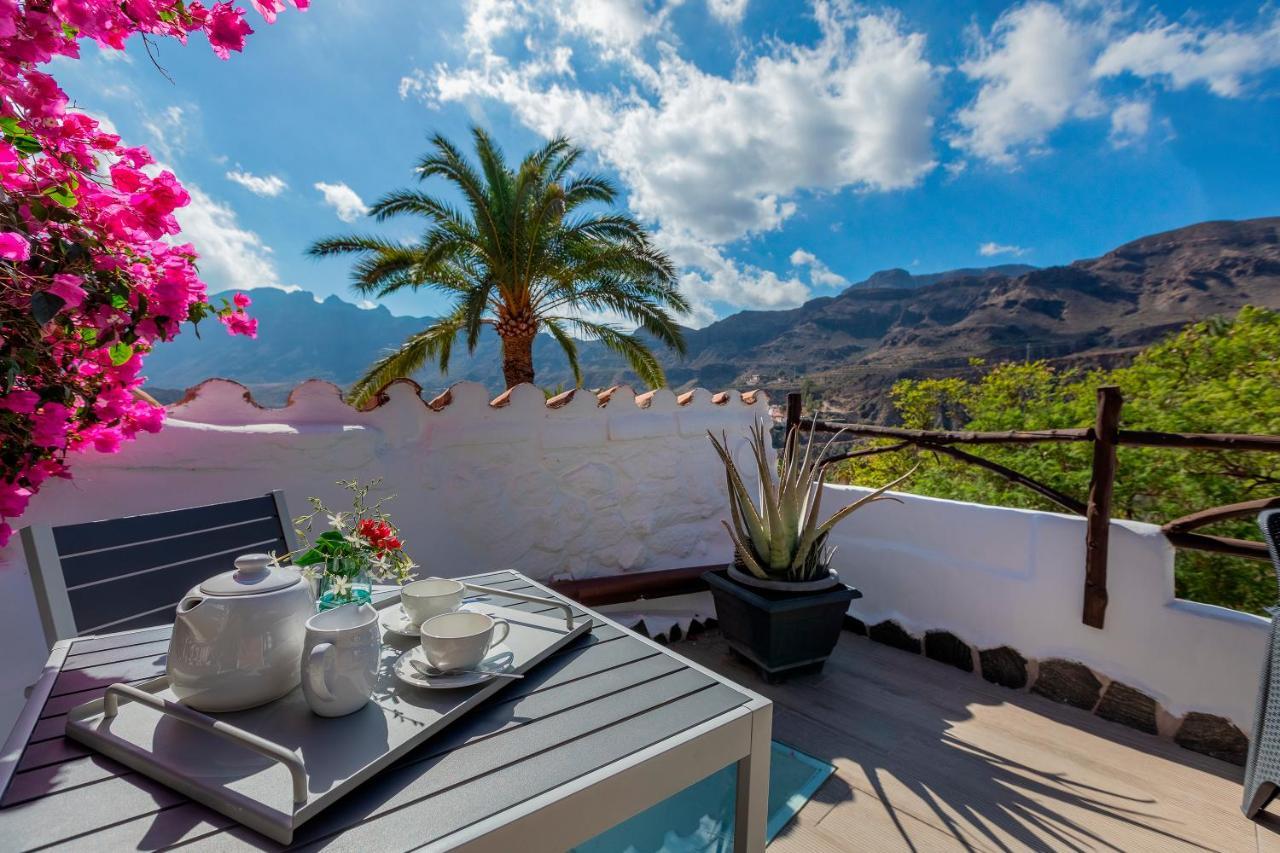 Casas De La Rueda - El Patio *