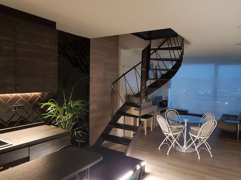 Apartamento Terraza Y Piscina Con Vistas Espectaculares Al Mar Parking Cubierto *