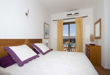 Blancas Hotel 2*