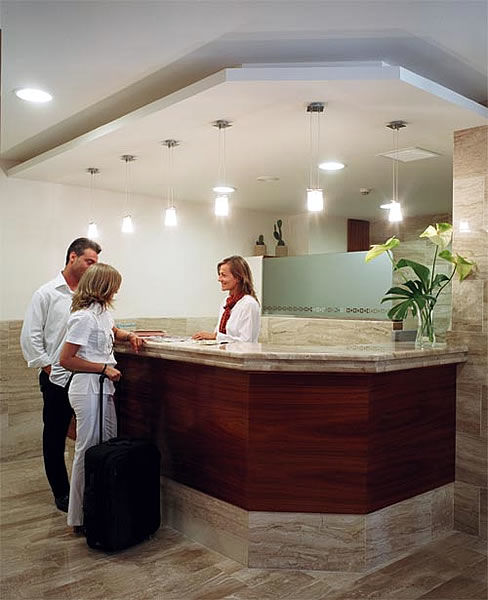 Metropol Hotel 4*