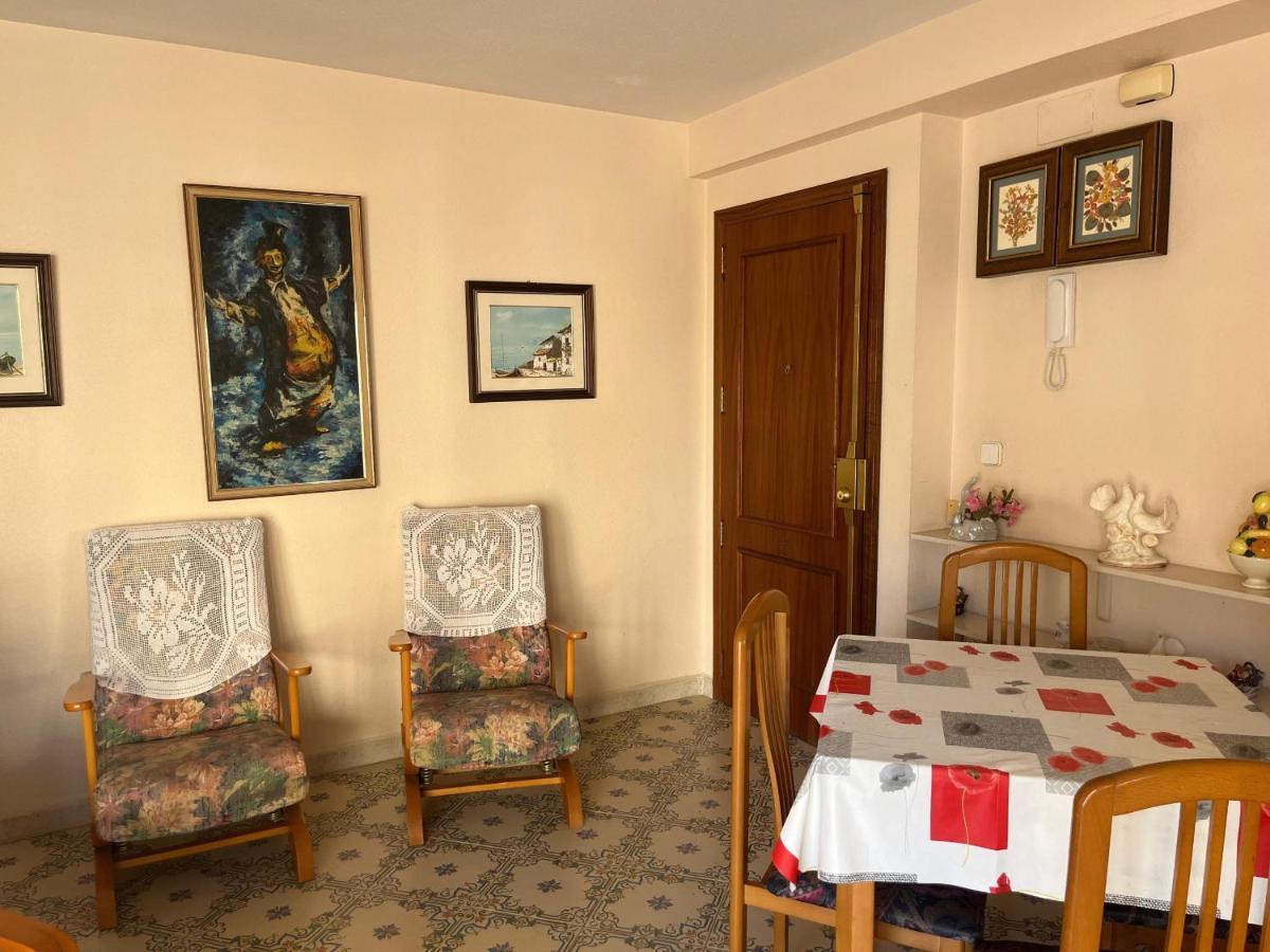 Atenas Solo Familias Serviplaya * Gandía