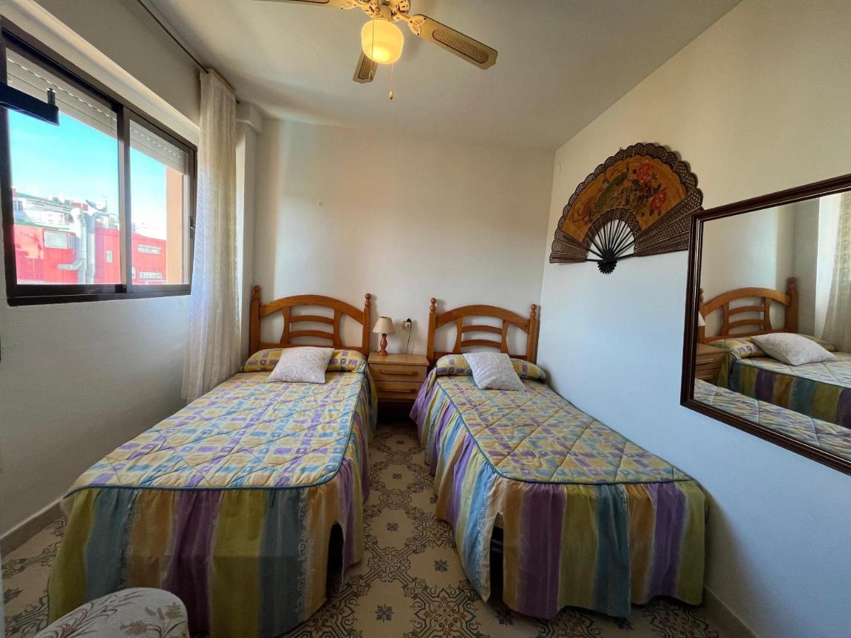 Atenas Solo Familias Serviplaya Gandía