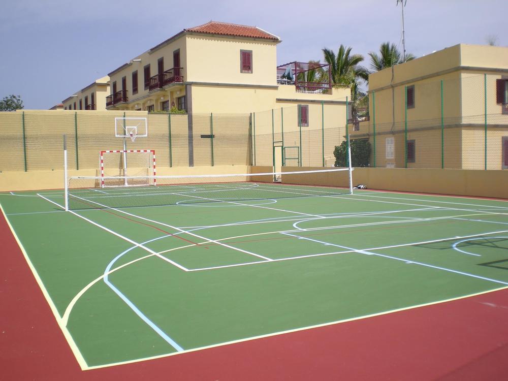Maspalomas Oasis Club Apartahotel 2*