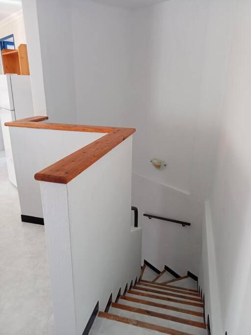 Apartamento En Nietos Con Piscina Comunitaria. Los Nietos