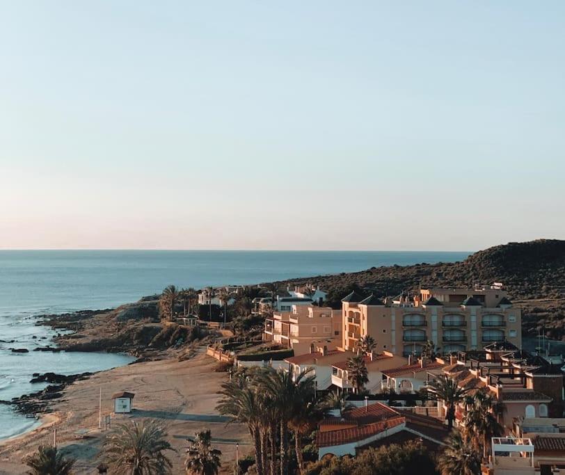 Precioso En Playa Con Vistas Y Piscina Apartamento El Calon