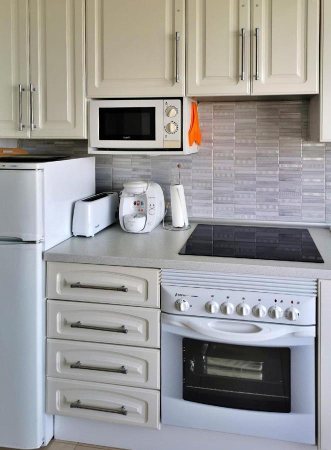 Apartamento Americas Best-suite -ampio Con Vista, Giardino E Piscina *