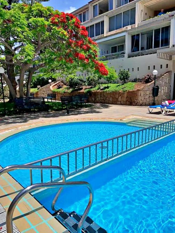 Apartamento Americas Best-suite -ampio Con Vista, Giardino E Piscina