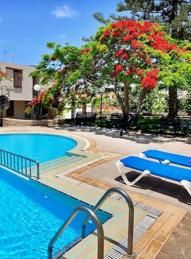 Apartamento Americas Best-suite -ampio Con Vista, Giardino E Piscina