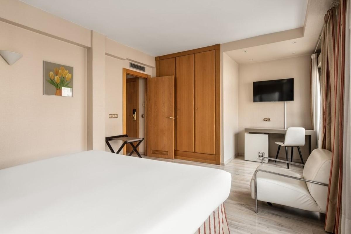 Crisol Almirante Bonifaz Hotel Burgos