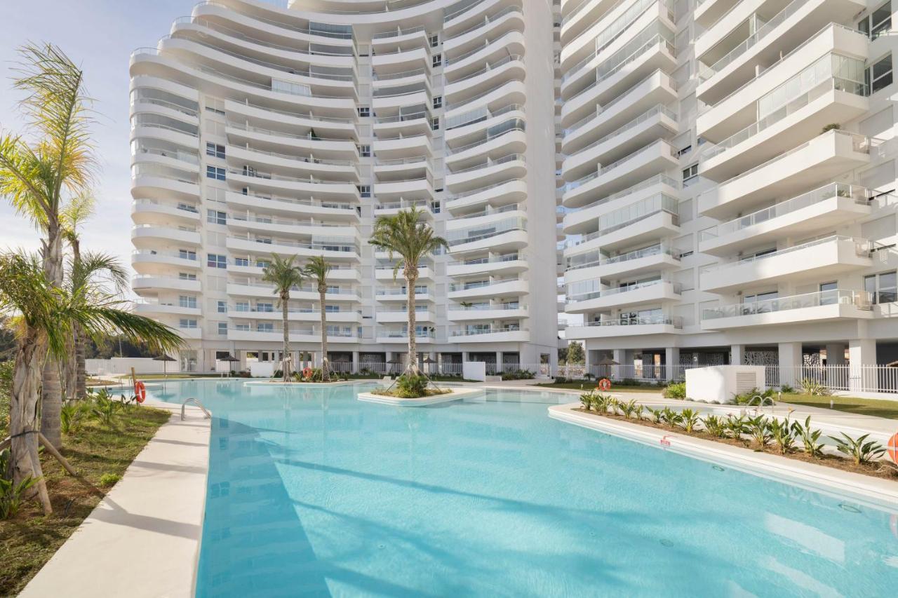 Gran Canet 2br! Walk To Beach, Sea View, Sauna & Gym Apartment