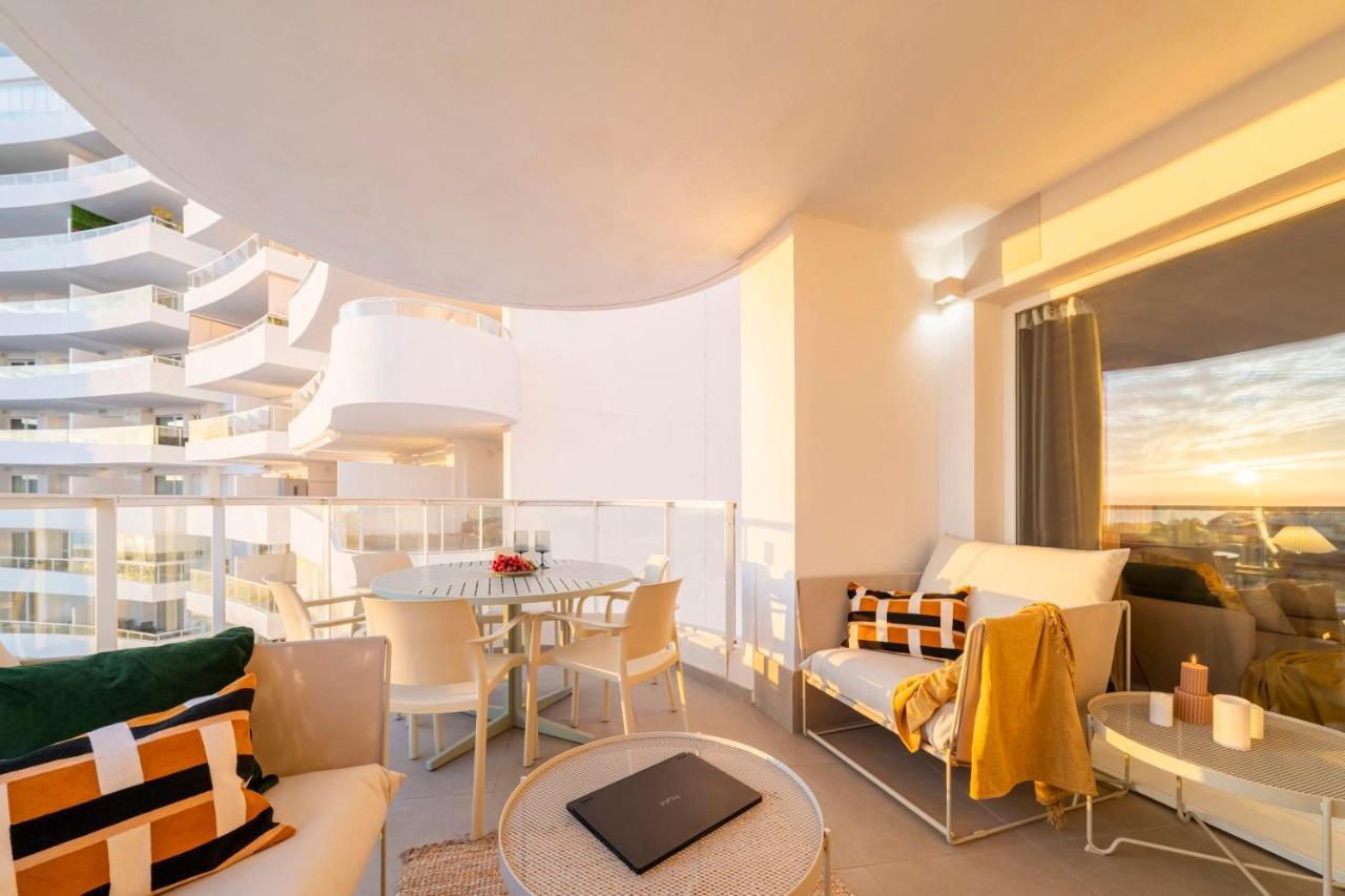 Gran Canet 2br! Walk To Beach, Sea View, Sauna & Gym