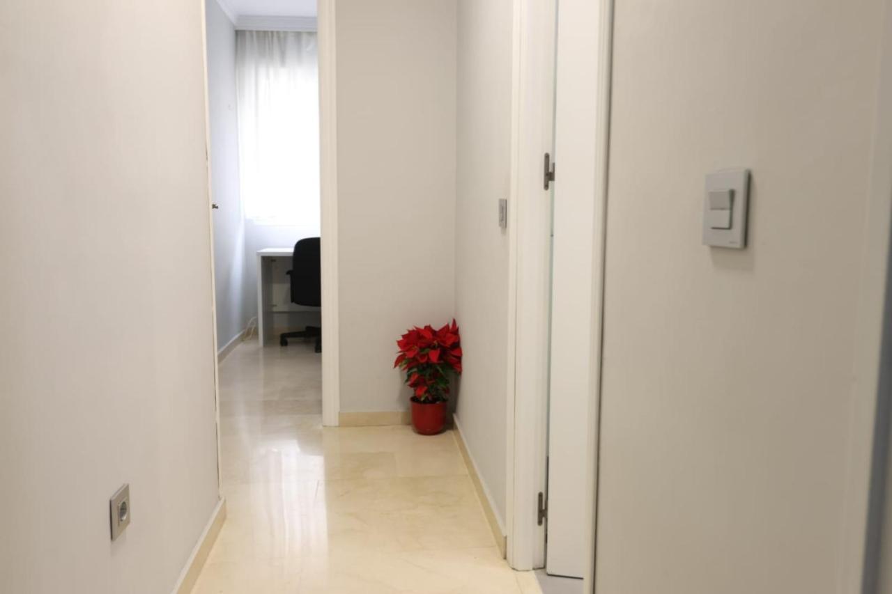 Piso En Pleno Centro De Huelva. Apartment