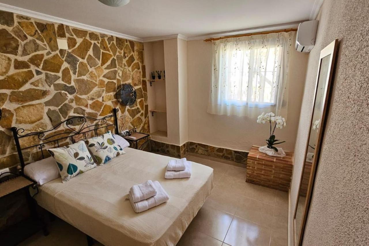 Buen Estar, Piscina, Barbacoa, Jacuzzi En Valencia Сasa de vacaciones