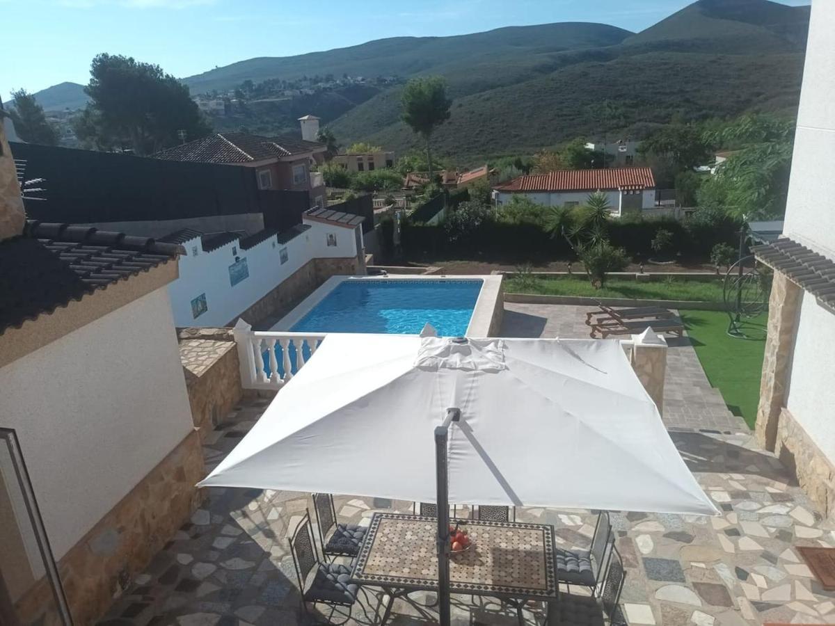 Buen Estar, Piscina, Barbacoa, Jacuzzi En Valencia Сasa de vacaciones