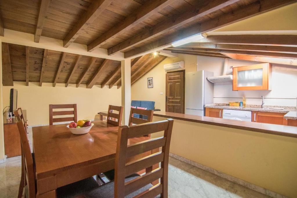 Tuguest Atico Gracia Apartamento Granada
