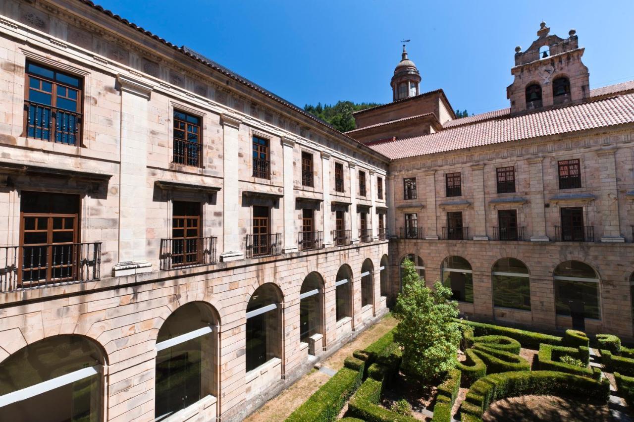 Hotel De Corias