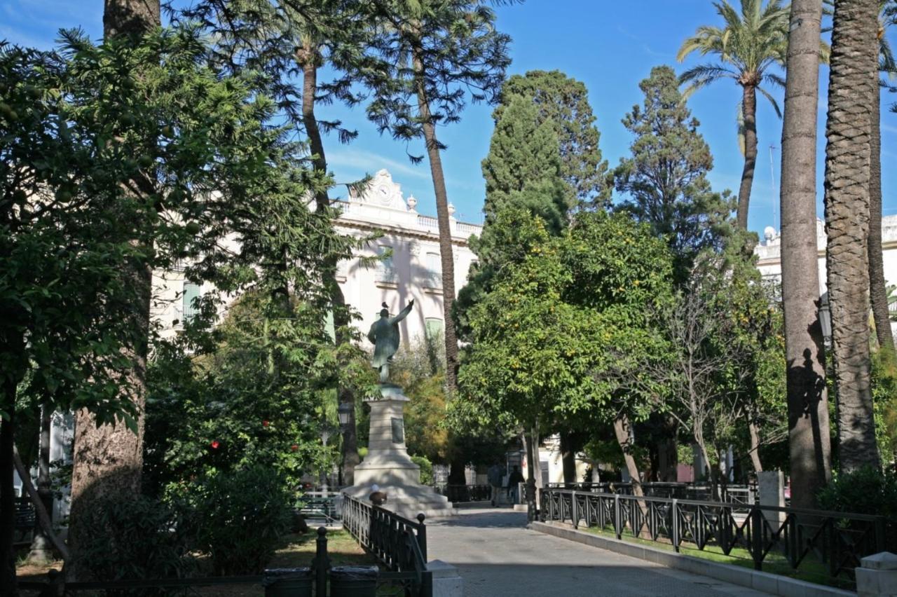 La Terraza De Lulu Little