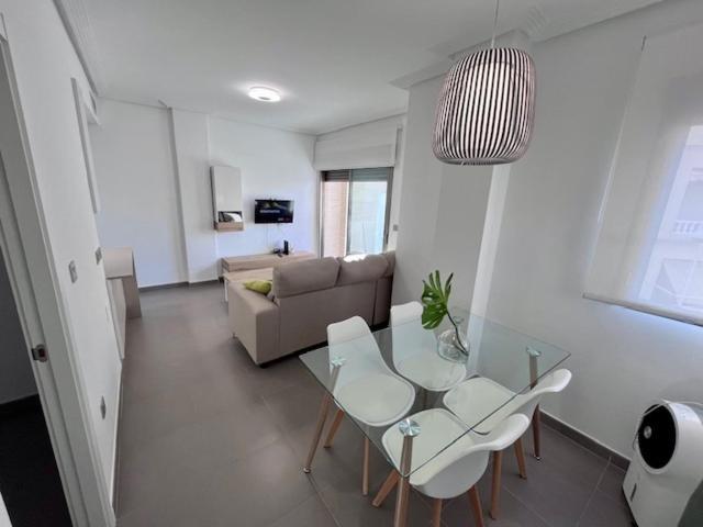 Modern And Stylish Sea ​​views Apartment