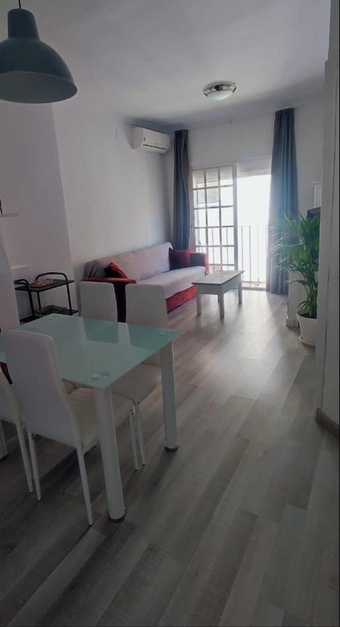 Ana's Cozy Apartamento Torremolinos