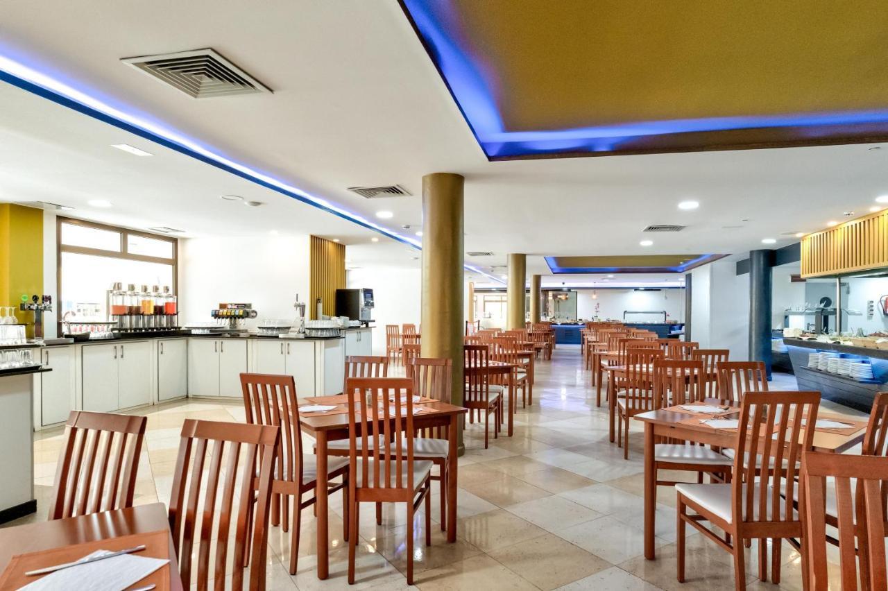 Hotel Chatur Costa Caleta 3*