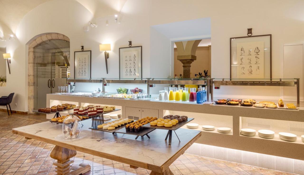 Ilunion Palace Hotel Merida