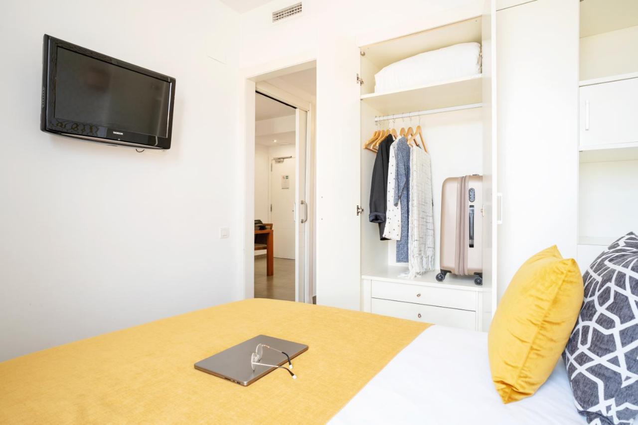 Ona Living Barcelona 4*