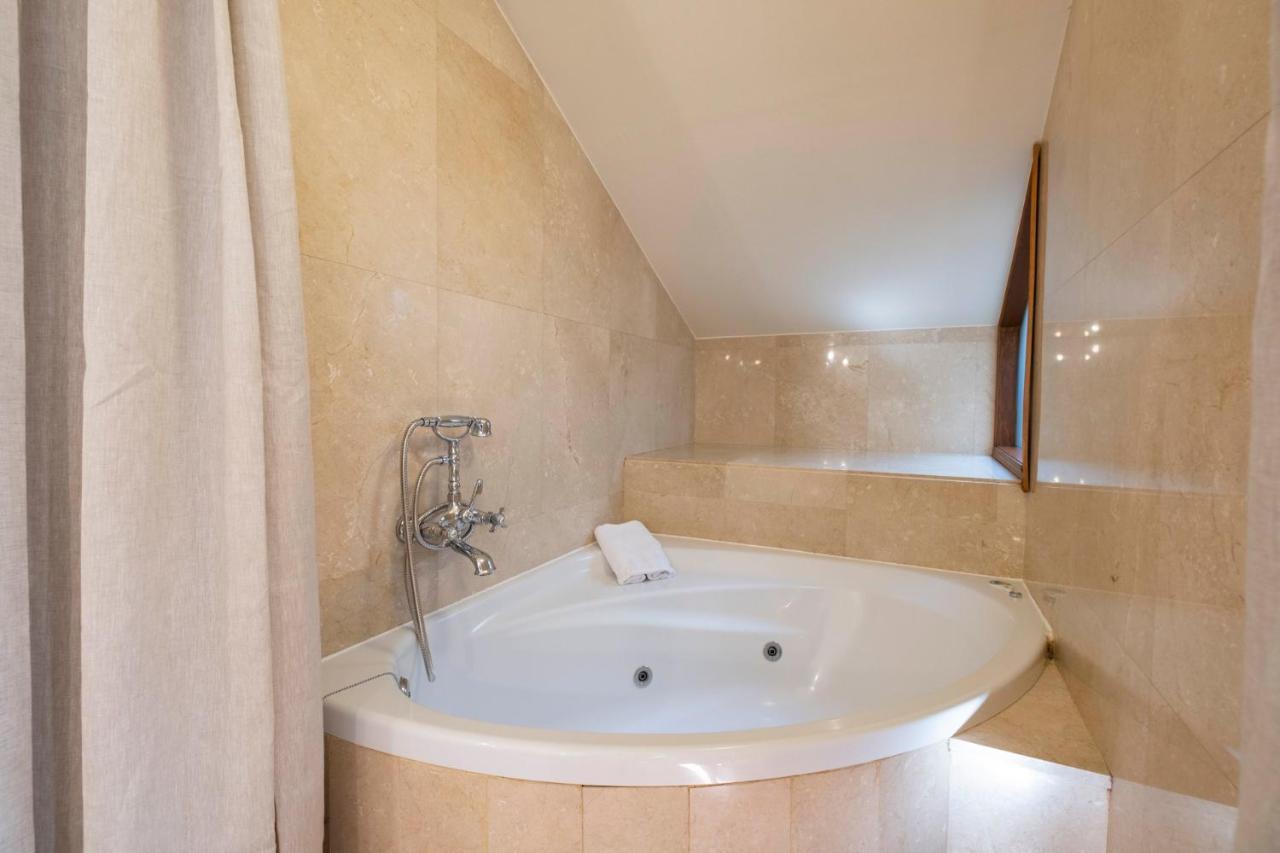 Cetina Palacio Ayala Berganza 4*
