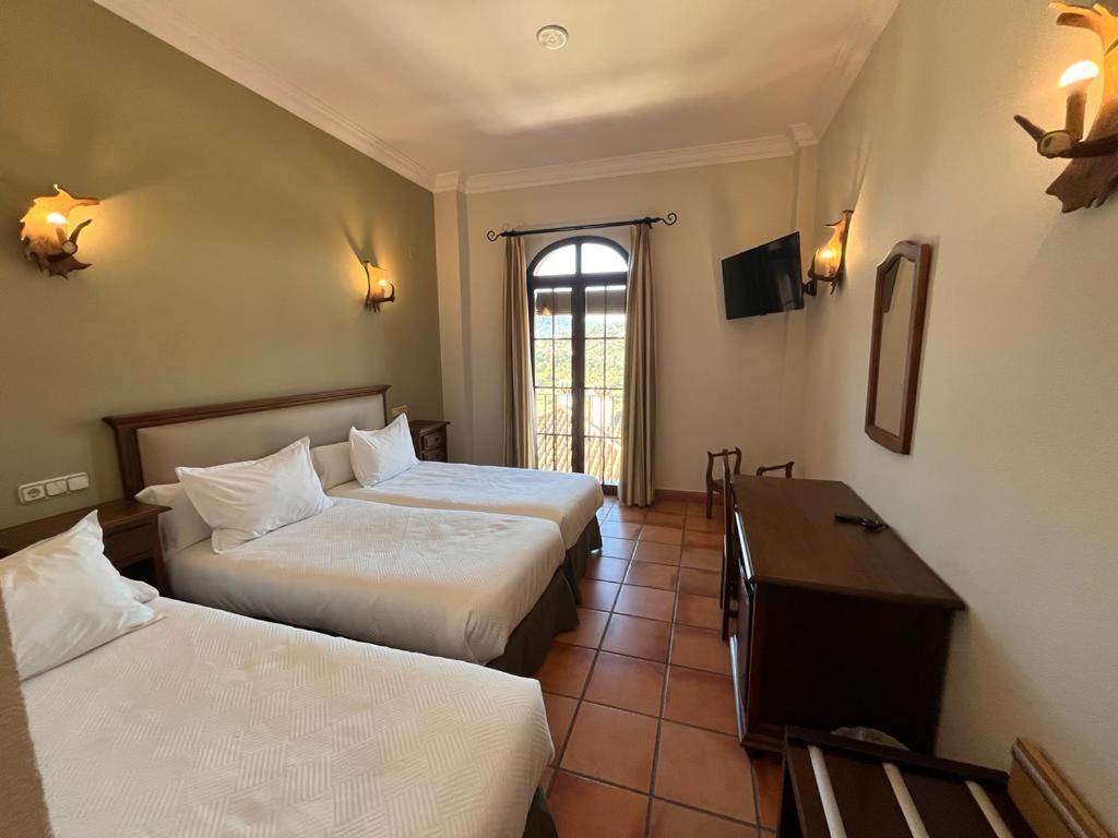 Hotel Sierra De Ubrique