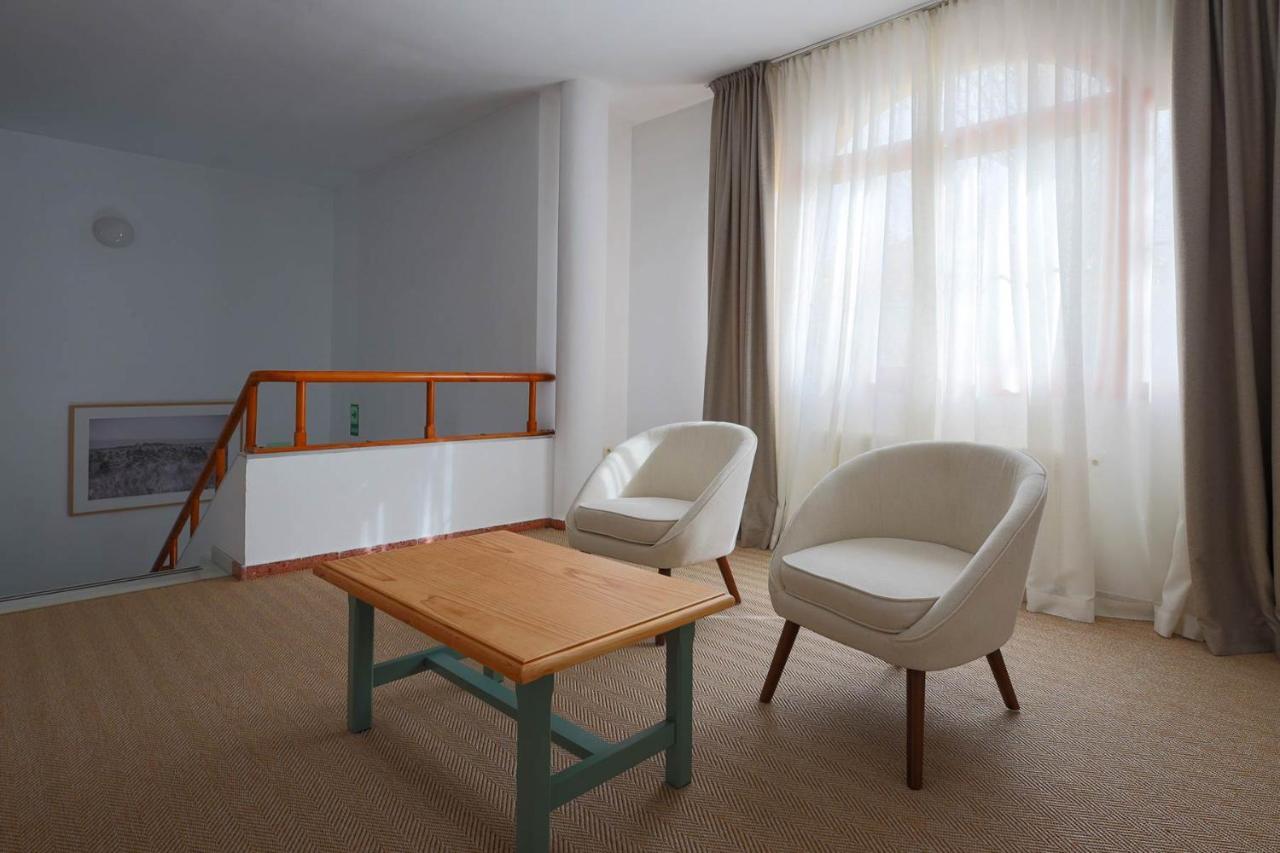 Hotel Tugasa El Almendral