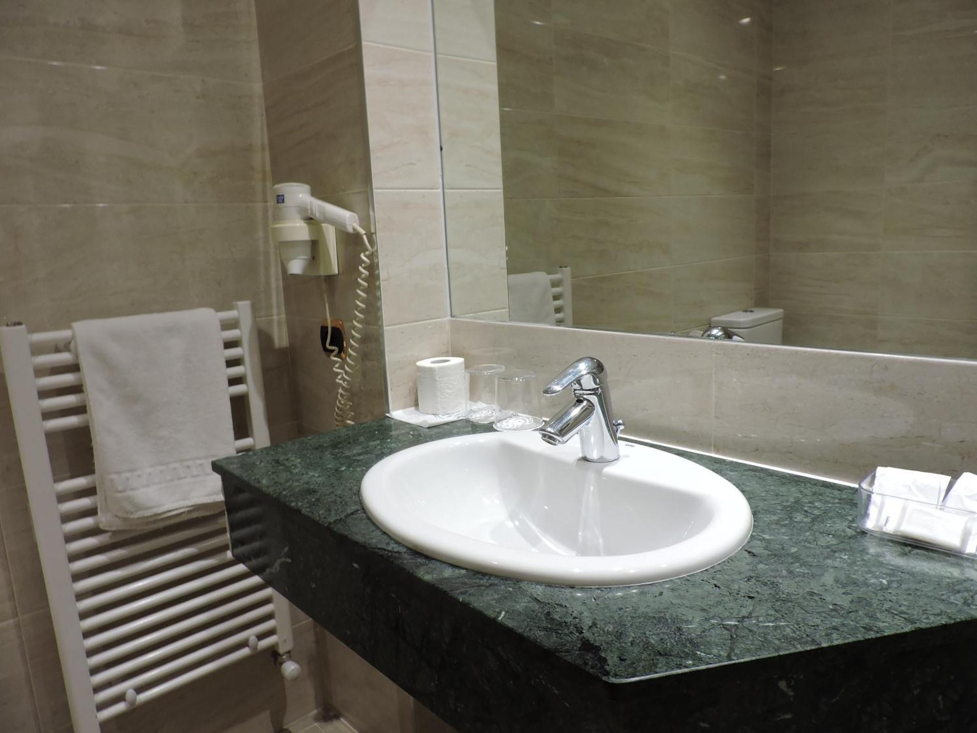El Nogal Hotel 3*