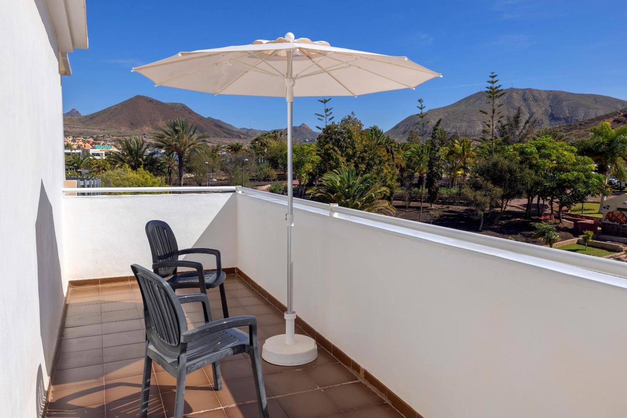 Aparthotel Whala!tenerife 3*