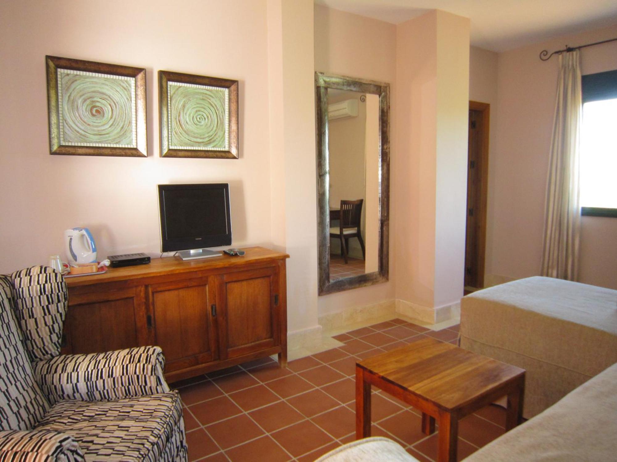 Hotel Sindhura Vejer de la Frontera